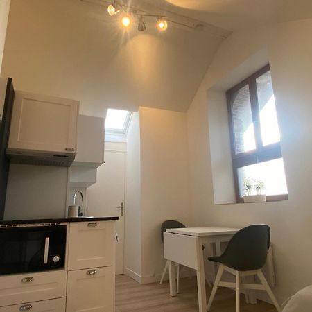 Studio Dans Les Ecuries Du Chateau Bonnelles Ngoại thất bức ảnh